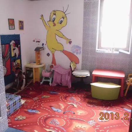 فندق مبيت وإفطار Benyei Fogado Panzio Es Etterem